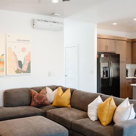 Zen Trail Retreat - New 5 Bedroom Luxury Condo St. George Bagian luar foto