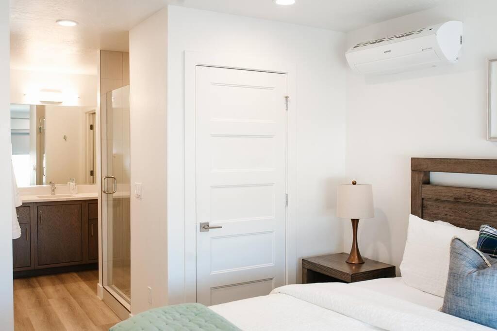 Zen Trail Retreat - New 5 Bedroom Luxury Condo St. George Bagian luar foto